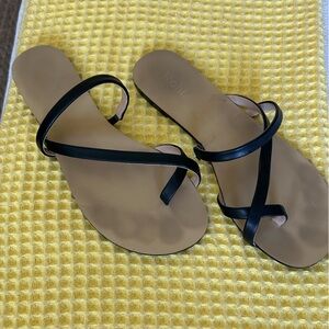 ROHB Elegant Black Strappy Sandals